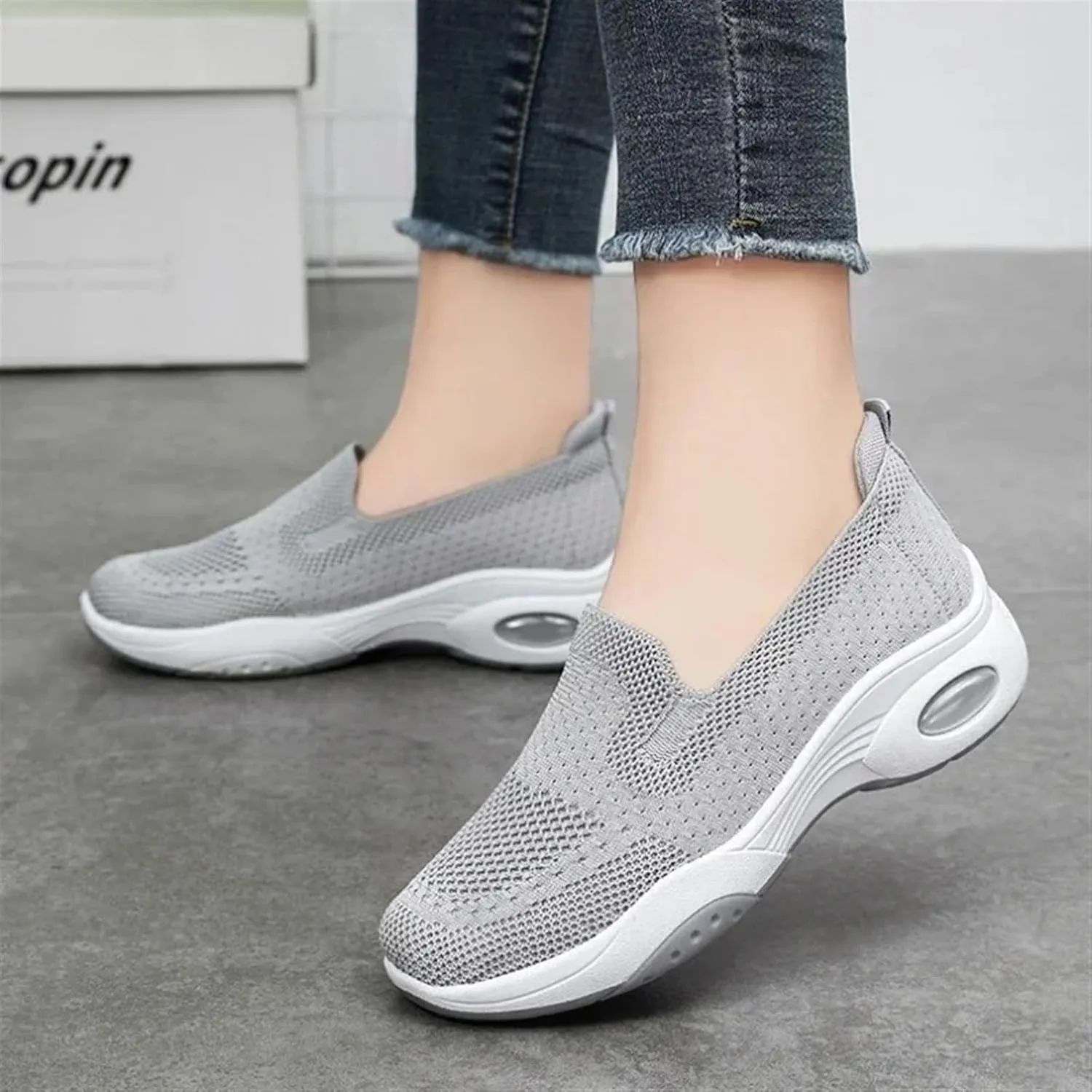 Adults Platform Sneakers Lightweight Breathable Travel Flats Shoes Air Cushion Sports Tennis Walking Shoes For Students