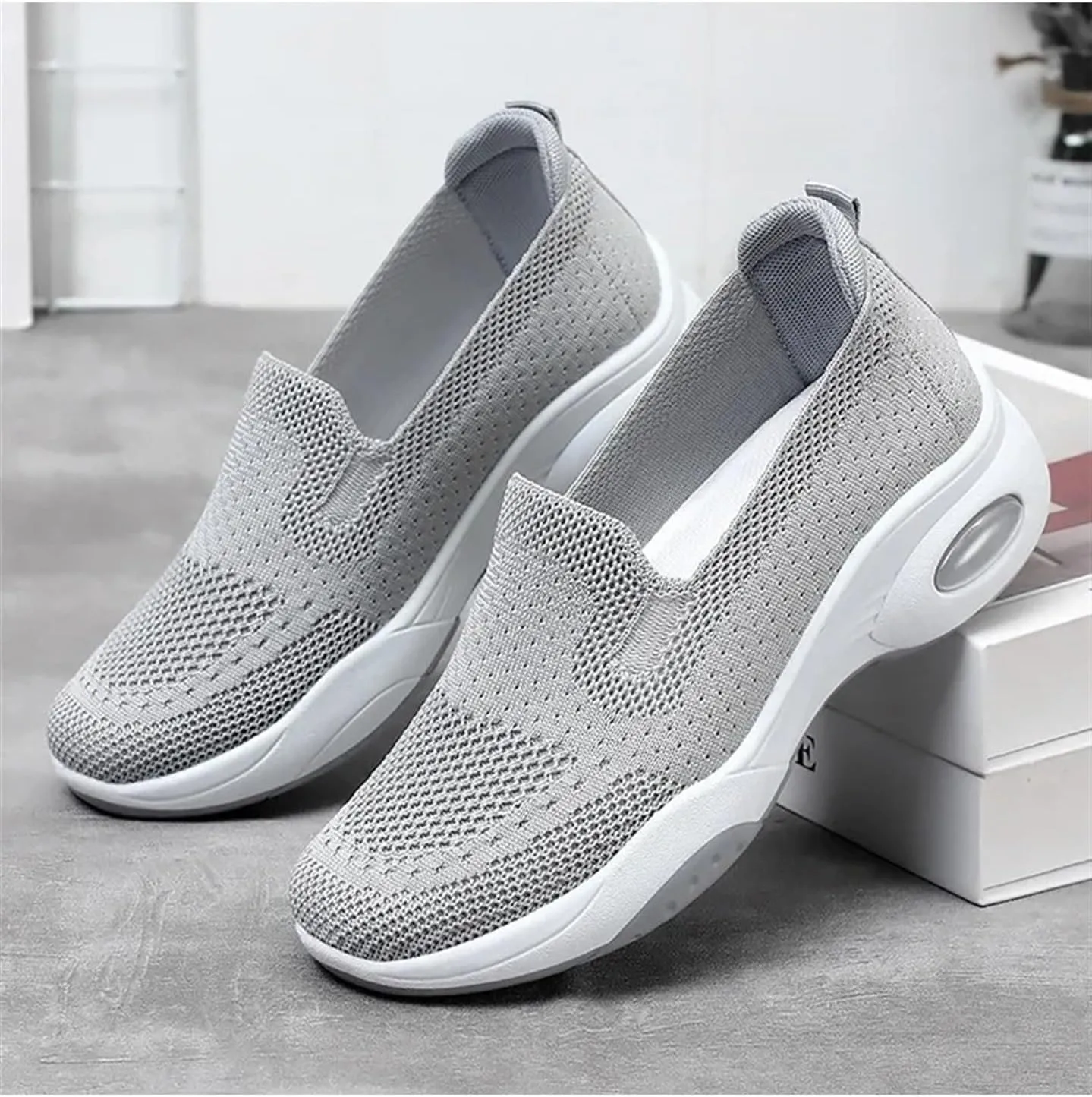 Adults Platform Sneakers Lightweight Breathable Travel Flats Shoes Air Cushion Sports Tennis Walking Shoes For Students