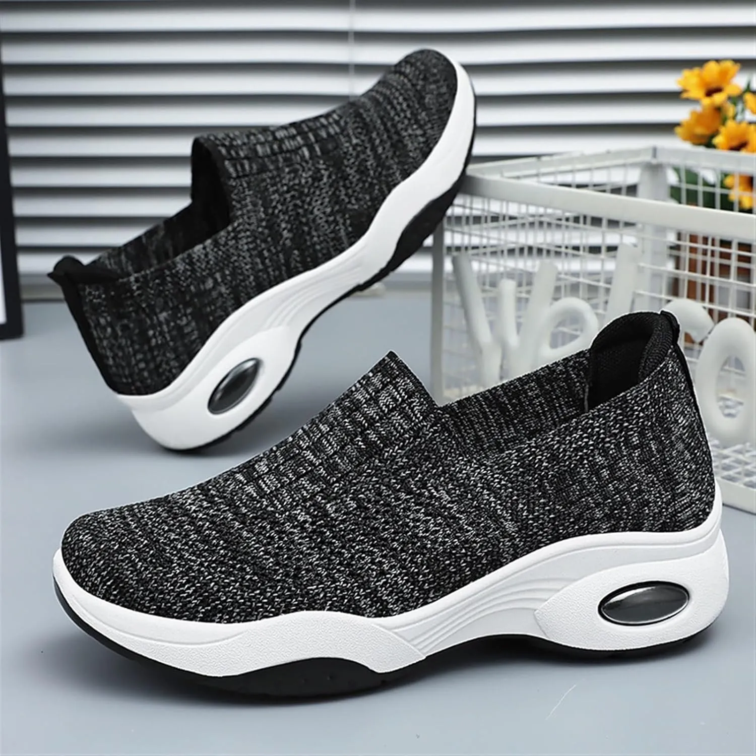 Adults Platform Sneakers Lightweight Breathable Travel Flats Shoes Air Cushion Sports Tennis Walking Shoes For Students