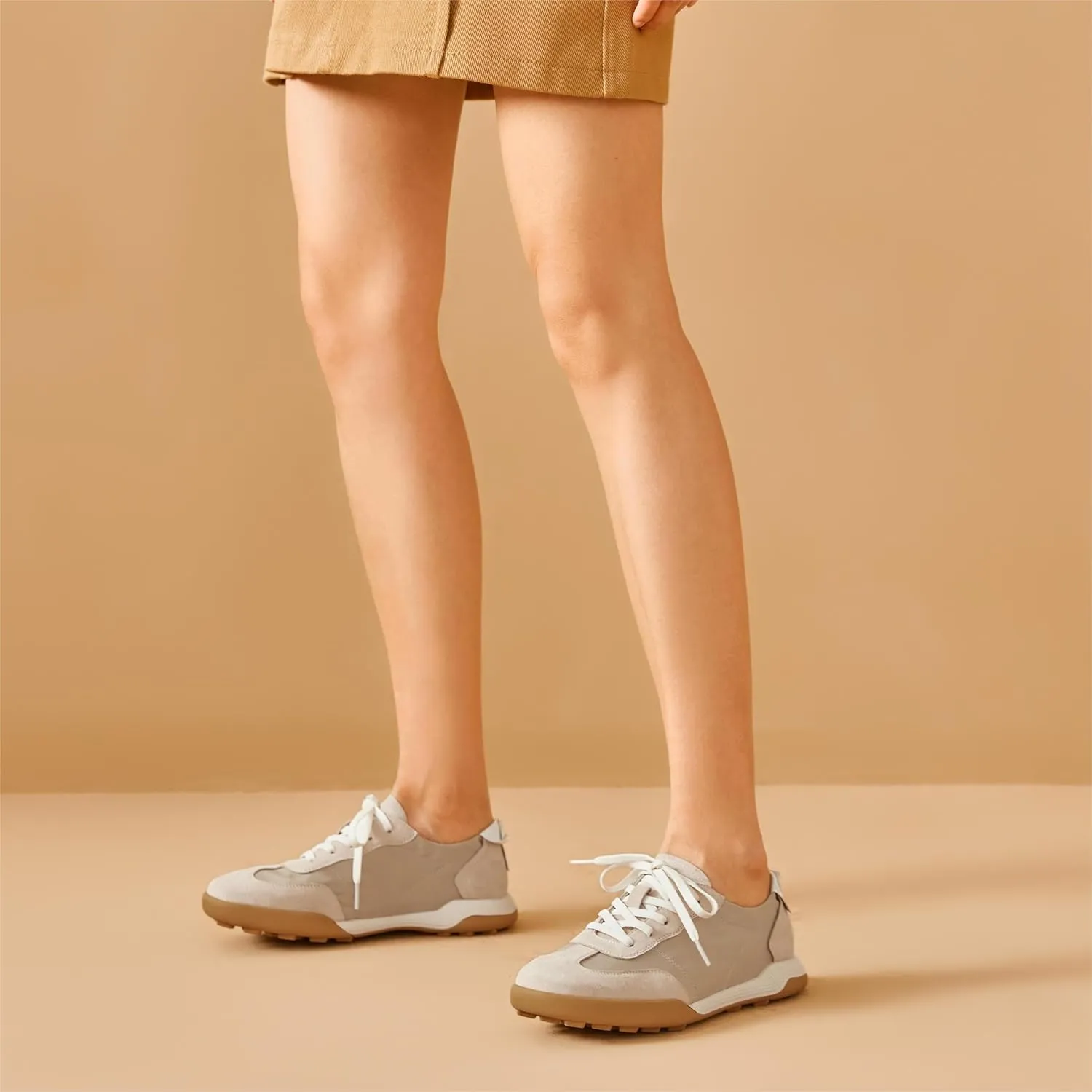 BEAU TODAY Fashion Sneakers Women,Leather Casual Lace Up Retro OG Sneakers,Comfortable Tennis Runnig Trainer Shoes Silver US 5