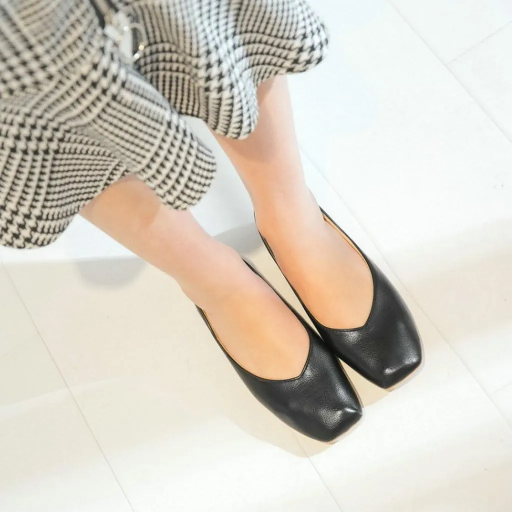DINTAHA Square Toe Flats Closed Toe Ballet Flats Dressy Casual Slip On Ballerina Shoes