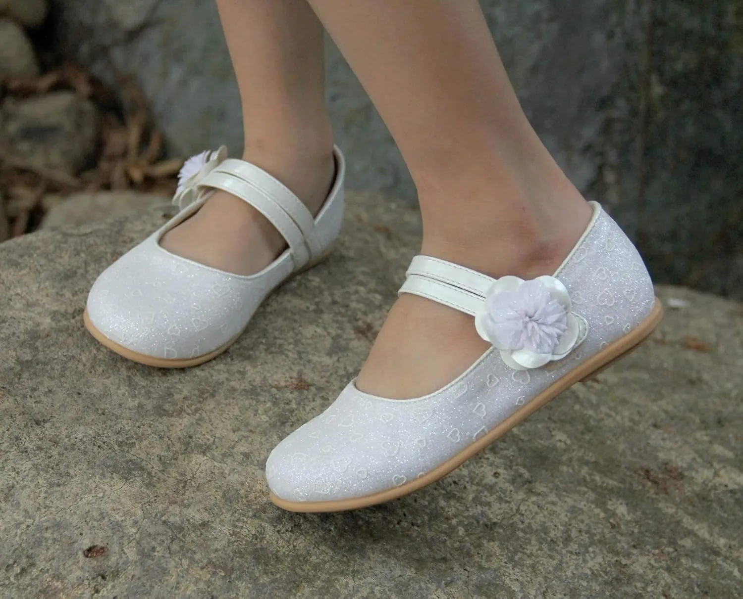 EIGHT KM Toddler Girls Dress Shoes  Girls Mary Jane Shoes | Mary Jane Flats - Ballet Flats  Party, Flower Girl, Wedding Dress Shoes for Girls  Comfortable & Non-Slip Design for Ages up to 7