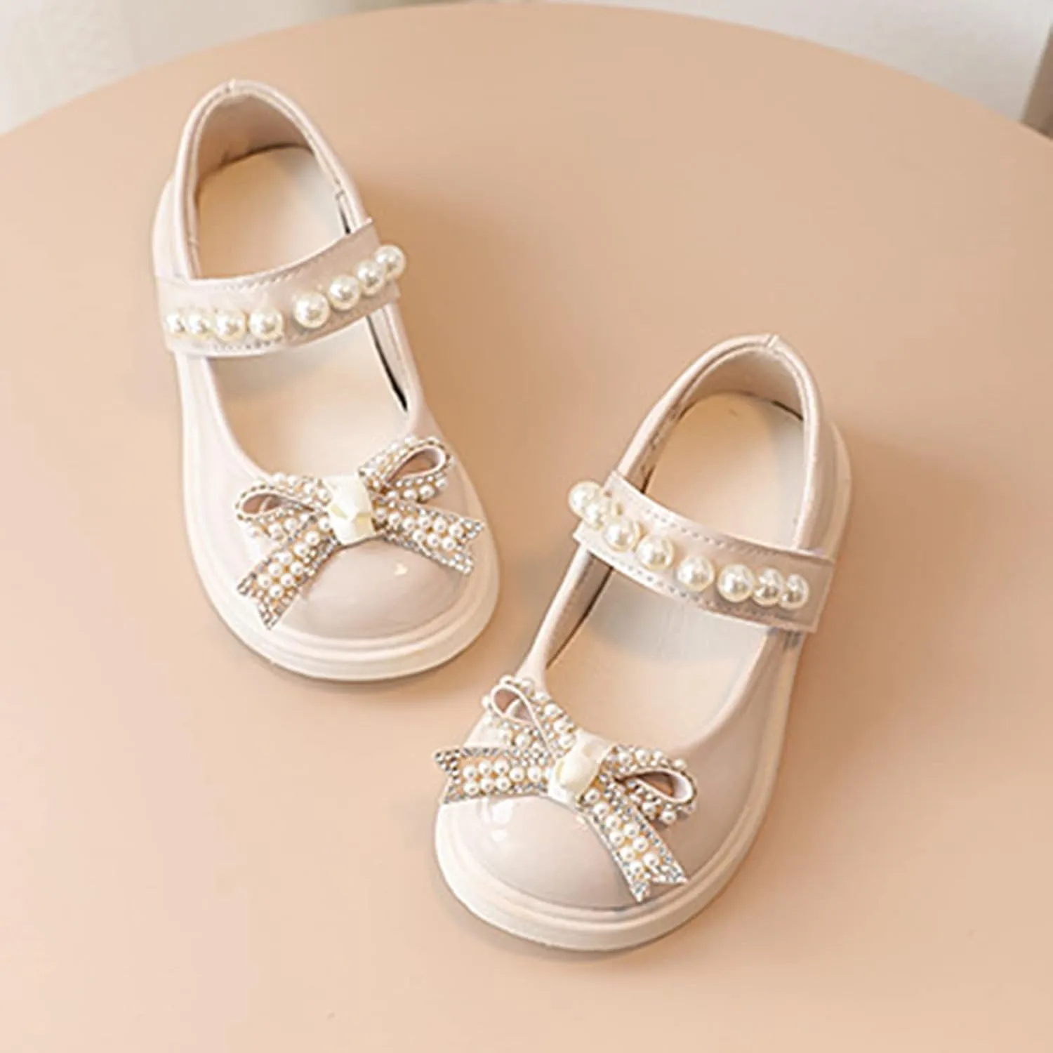 Girls Round Toe Ankle Strap Mary Jane School Shoes with Bow Kids Pearl Strap Chunky Platform Ballet Dress Shoes