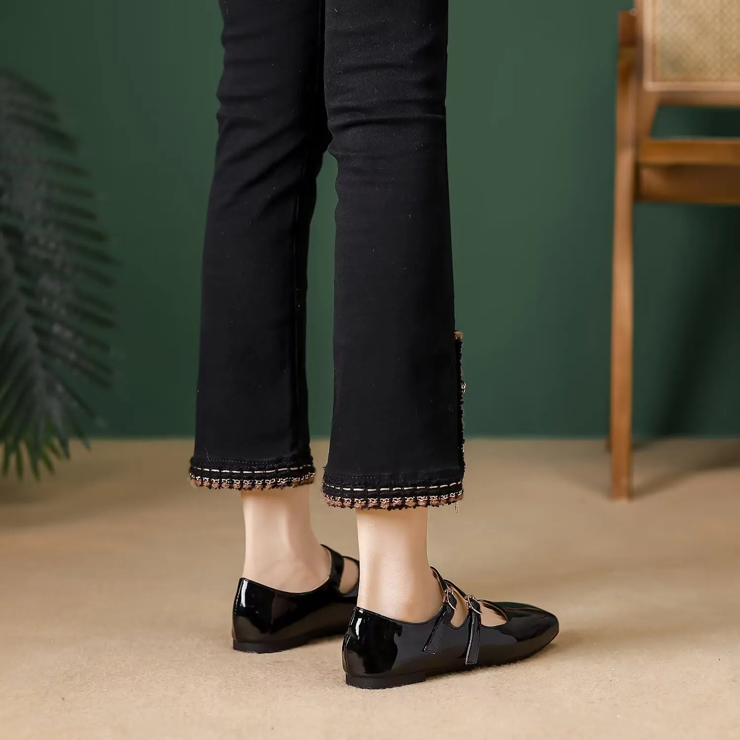 Hee grand Mary Jane Flats for Women Patent Leather Dress Shoes Square Toe Adjustable Buckle Strap Ballet Flats