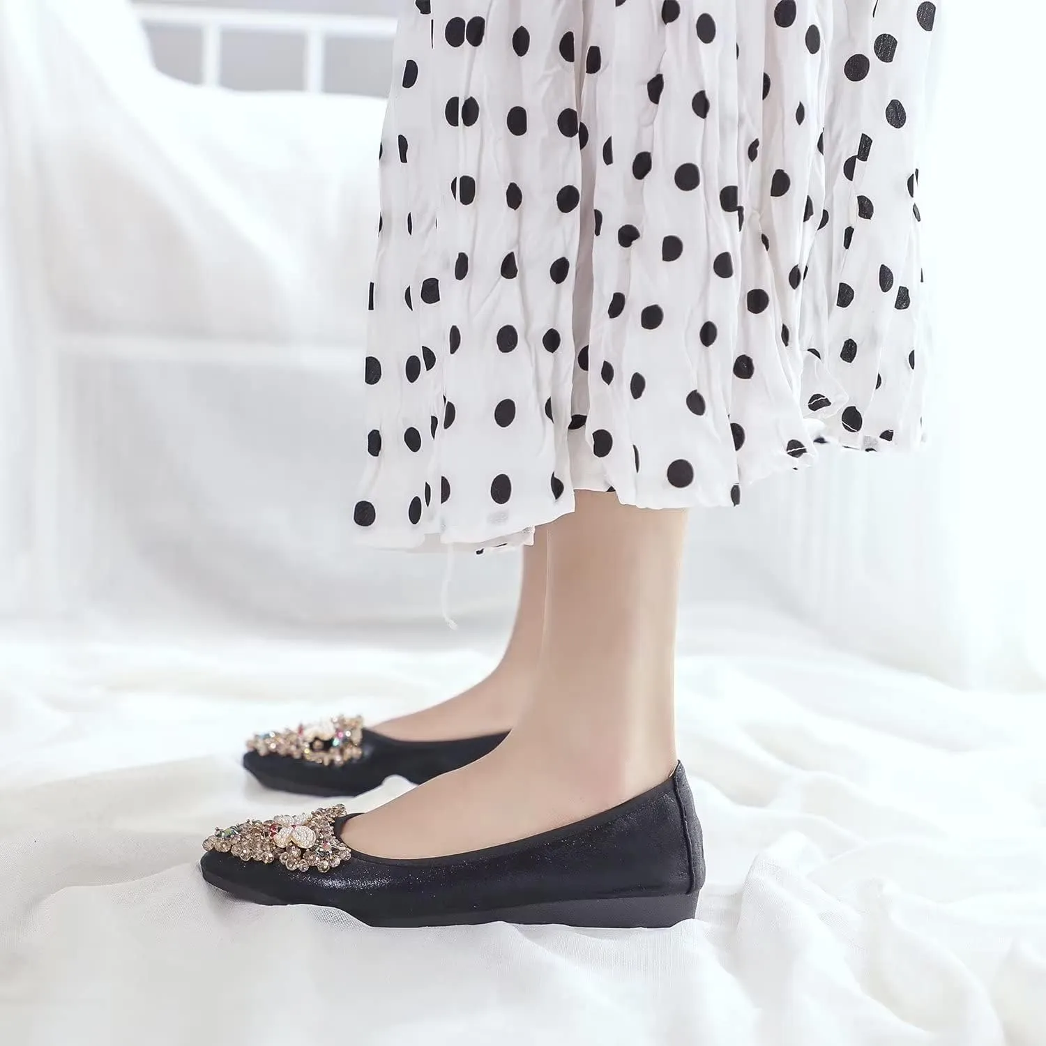 Hee grand Women Foldable Ballet Flats Bling Rhinestones Soft Leather Pointy Toe Flats Sparkle Wedding Dress Shoes Comfort Slip on Loafers Big Size