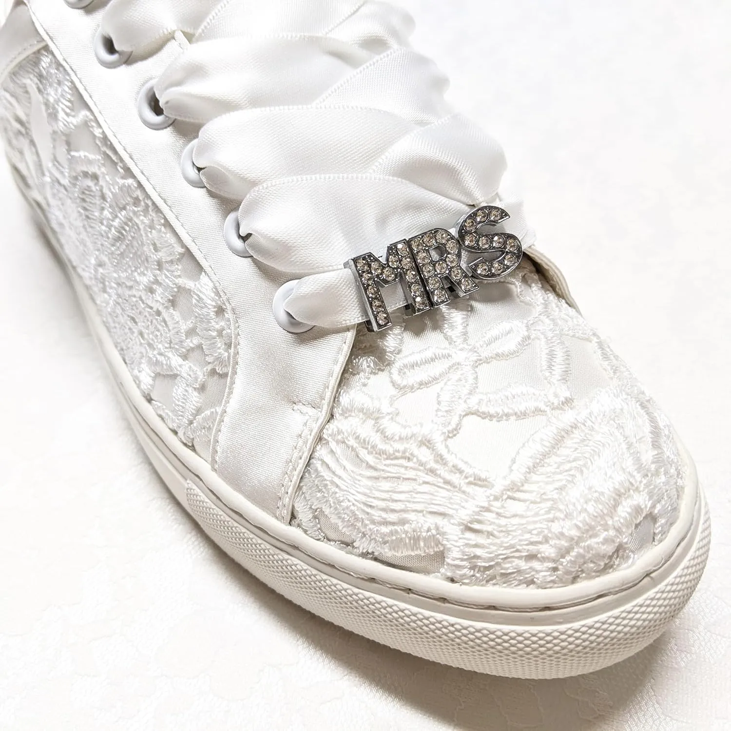 JIAJIA 8833 Wedding Shoes Bridal Sneakers Flats Bride Tennis Shoes Lace Sneakers - Personalized Customization Available