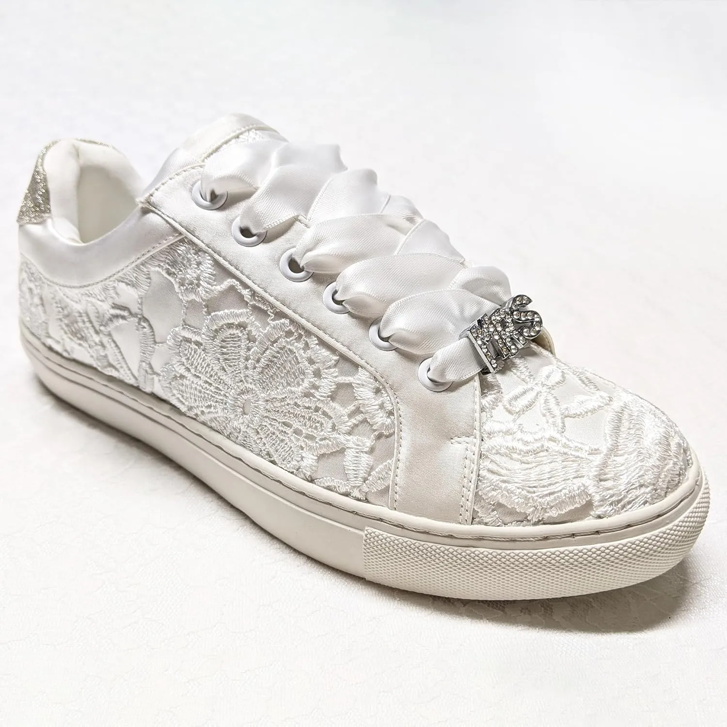 JIAJIA 8833 Wedding Shoes Bridal Sneakers Flats Bride Tennis Shoes Lace Sneakers - Personalized Customization Available