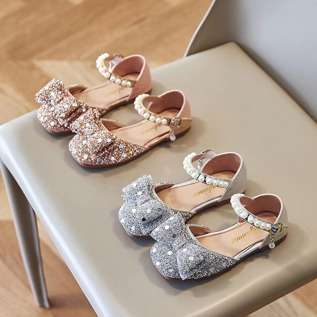 Little Girls Sandals Glitter Dress Shoes Sequins Princess Sandals Toddler Flower Wedding Party Shoes Mary Jane Bowknot Rhinestone Princess Ballet Flats