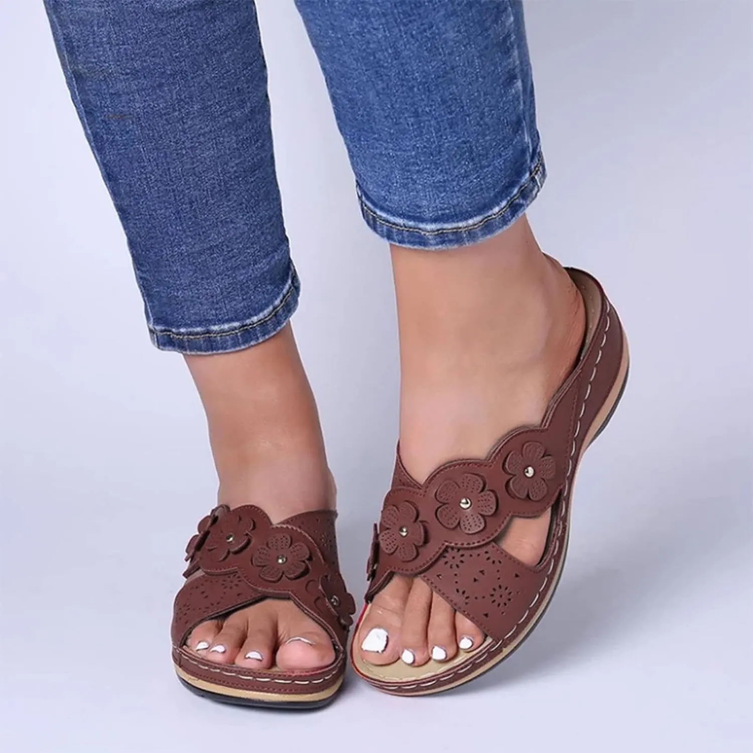 Orthopedic Sandals for Women, Women Wedge Walking Slippers with Arch Support Anti-Slip Breathable Sandal Slip On Flip Flops Dressy Summer Comfy Platform Beach Travel Sandal Shoes (01-Brown, 7)