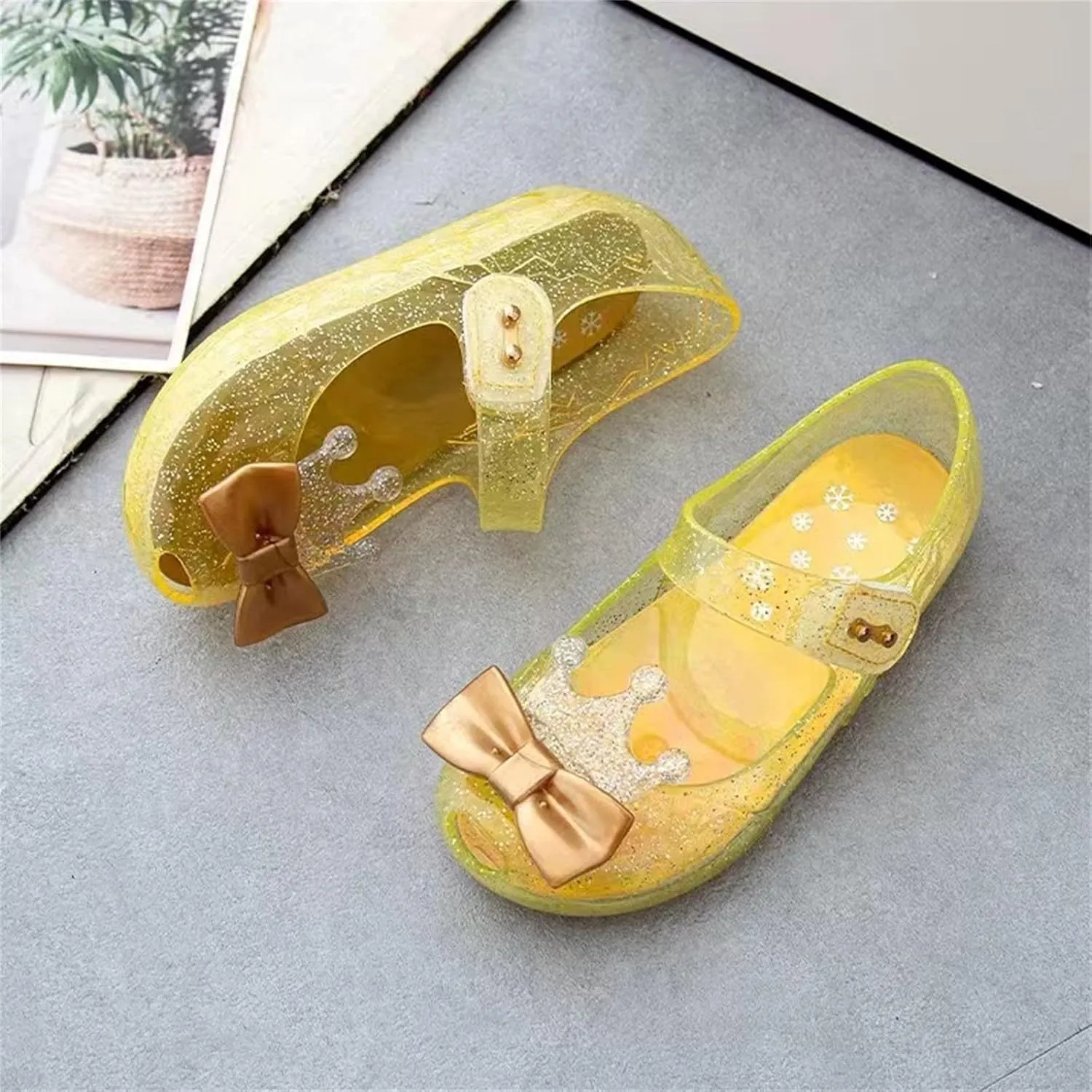 Size 12 Girls Dressing Shoes Girls Shoes Crown Flash Diamond Crystal Soft Sole Non Slip Sandals Jelly Dance Shoes Princess Shoes Toddler Winter Shoes Indoor