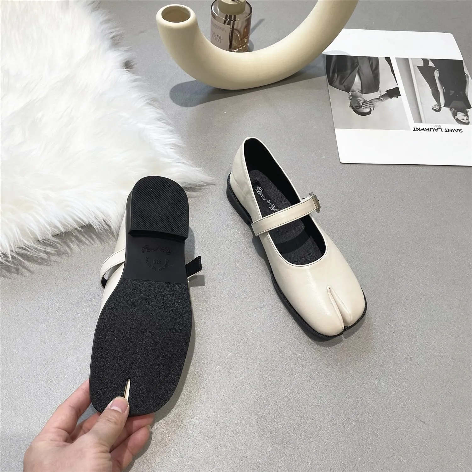 Tabi Shoes Mary Janes Ballet Flat Buckle Split Toe Women Girls - Kawaii Retro Lightweight Running Tennis & Racquet Sport Comfortable Walking Daily Wear Business Office Standing All Day Trendy Casual