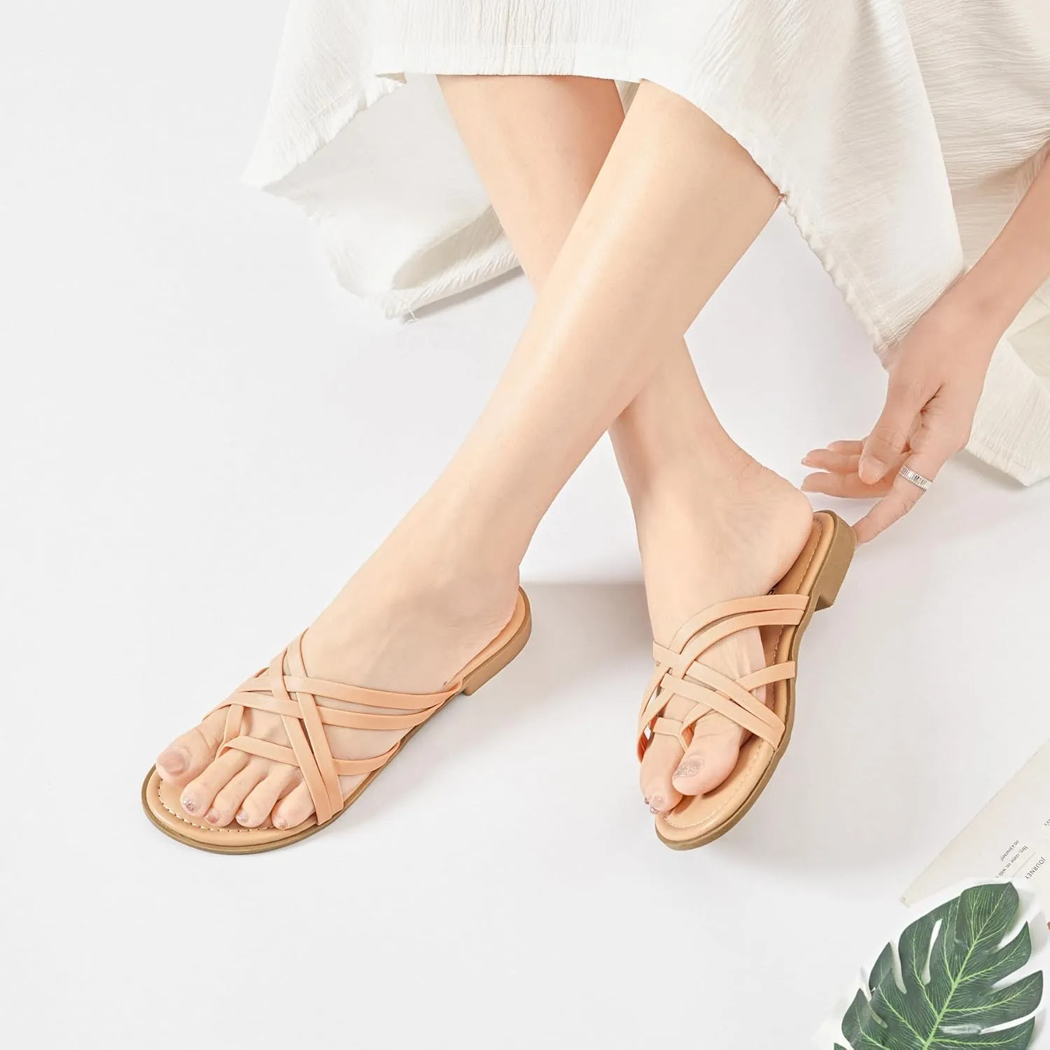 Veittes Women's Flat Slide Sandals - Comfort Casual Criss Cross Flat Summer Shoes.