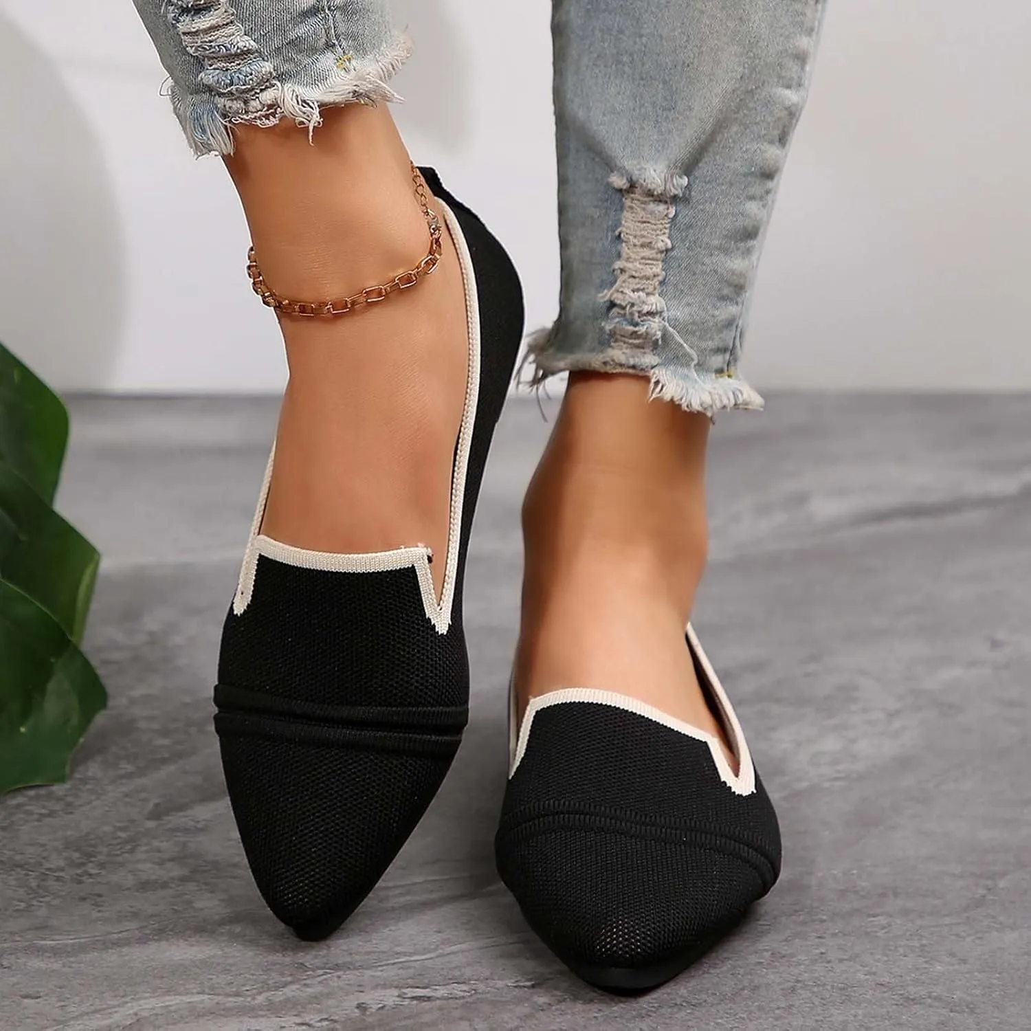 Women's Breathable Comfortable Pointed Toe Casual Shoes for Spring Summer Fashion Flat Walking Slip On Loafers