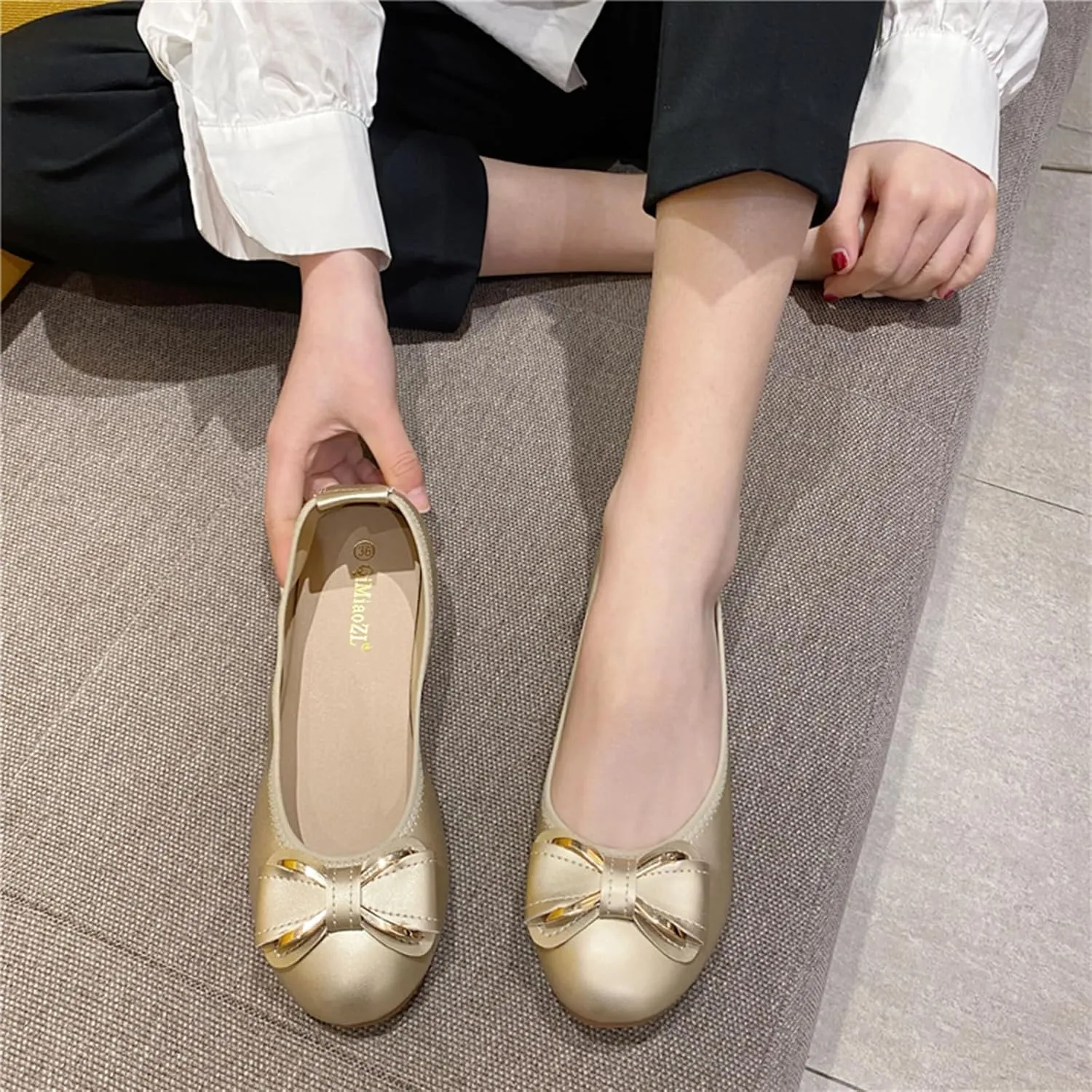 Women's Flats Shoes Ballet Flats Dress Shoes Comfortable Bow PU Leather Slip on Casual Shoes for Women