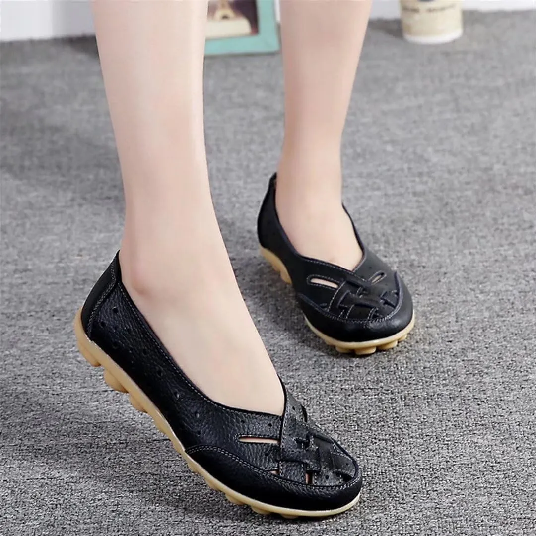 Womens Leather Loafers Hollow Out Breathable Soft Flats Slip on Casual Sandals Lightweight Round Toe Fashion Summer Sandals Comfortable Driving Walking Shoes