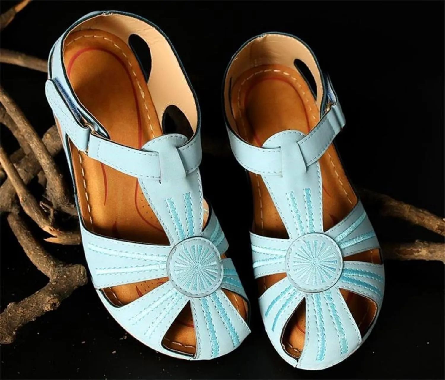 Women's Wedge Sandals Summer:Bohemia Ankle Strap Wedge Sandals Closed Toe Wedge Shoes Platform Dressy Wedge Sandal 2025