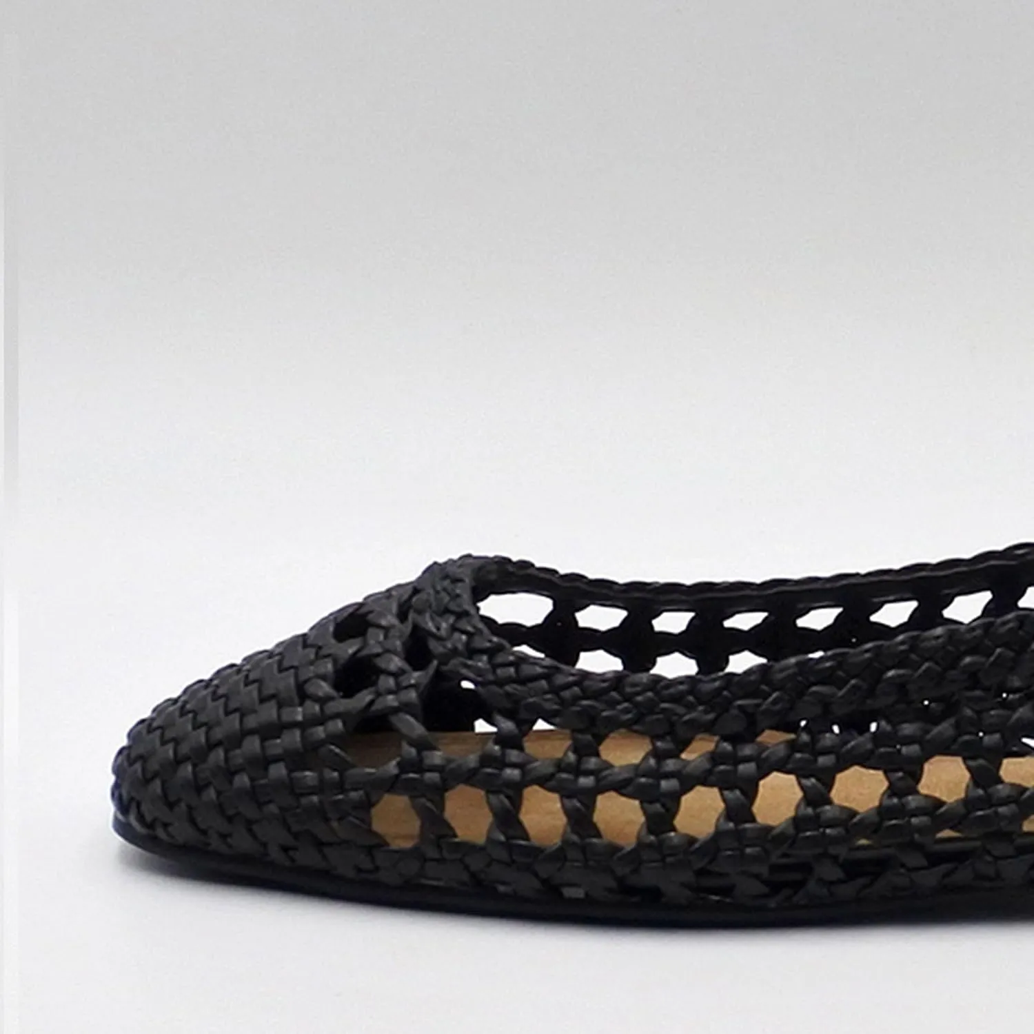 Woven Slingback Flats for Women Adorably Cute with Round Toe, Stylishly Elegant
